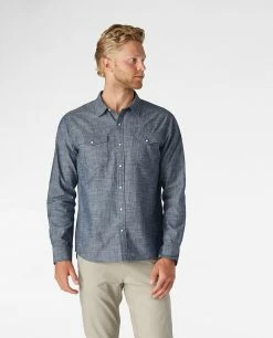 Wholesale 👏 Stio Men's Ashton Chambray 👚 Shirt - Past Season 🛒 -Stio Sales Shop M Ashton Chambray Shirt Dark Chambray 1 76bd9be2 b6af 43fb 88a5 c4055d1752a2