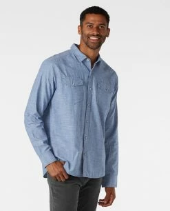 Wholesale 👏 Stio Men's Ashton Chambray 👚 Shirt - Past Season 🛒 -Stio Sales Shop M Ashton Light Chambray 1 f2aa2575 7550 4b65 877d 5d279f3b9756