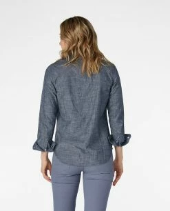 Best Pirce 👏 Stio Women's Ashton Chambray 👕 Shirt - Past Season 👏 -Stio Sales Shop W Ashton Chambray Shirt Dark Chambray 2 8ee0e14f f6fe 4774 b426 88d326f62c25