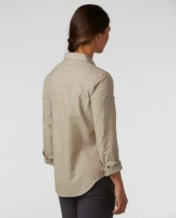 Best Pirce 👏 Stio Women's Ashton Chambray 👕 Shirt - Past Season 👏 -Stio Sales Shop W Ashton Chambray Shirt Rodeo Dust 2 7425c9f7 fc00 4137 94dc 02bca055c5d6