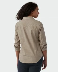 Hot Sale 👏 Stio Women's Ashton Chambray 👕 Shirt 😉 -Stio Sales Shop W Ashton Chambray Shirt Rodeo Dust Chambray 4