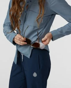 Flash Sale 🎁 Stio Women's Eddy Guide 👕 Shirt LS 🤩 -Stio Sales Shop W Eddy Guide Shirt River Shimmer 4