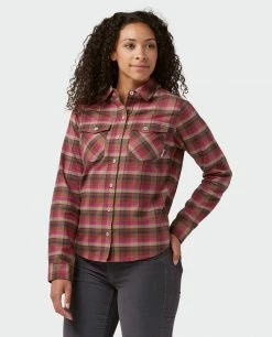 Best reviews of 🎉 Stio Women's Willow Midweight Flannel 👕 Shirt 🔥 -Stio Sales Shop W Willow Midweight Flannel Shirt Backyard Berry Plaid 1
